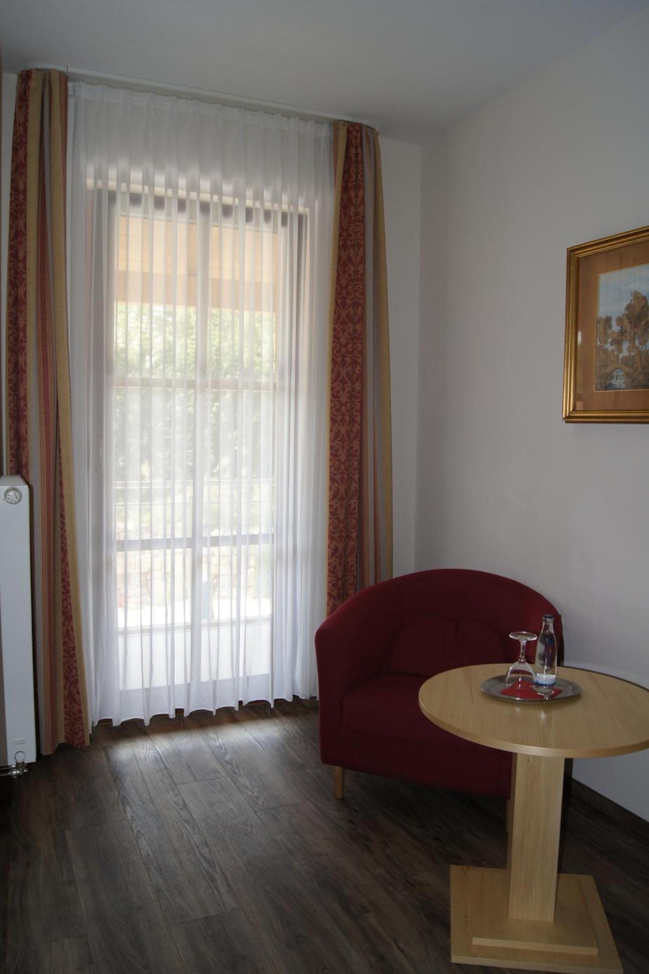 Gasthof Schoenau Hotel Heilsbronn Room photo