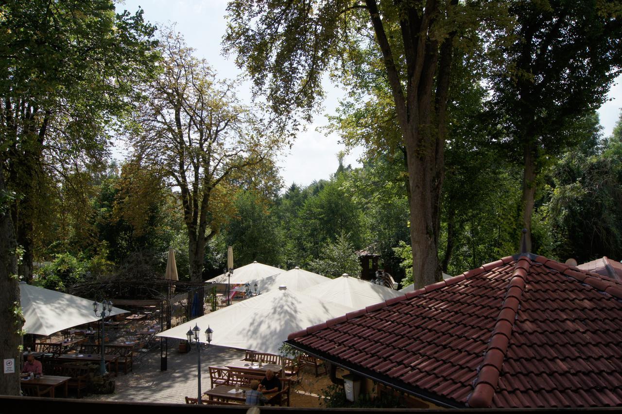 Gasthof Schoenau Hotel Heilsbronn Exterior photo